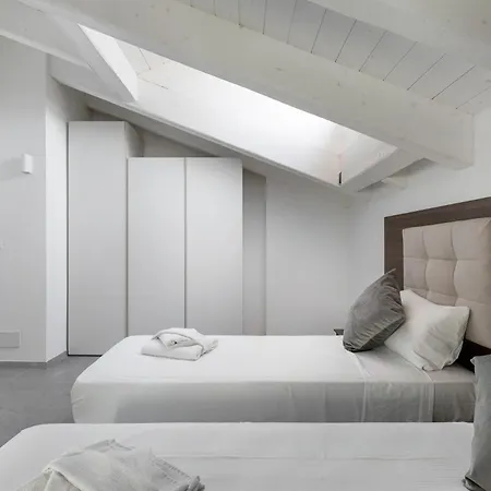 Apartment Le Dodici Porte - De Maria 7 By District *